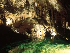 Cova LES GRANDES CANALETTES Cova LES GRANDES CANALETTES