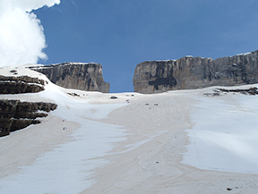 Ascensió al Taillón (2 dies)