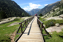 Passarel·la adaptada per a persones amb mobilitat reduïda del mirador de Sant Esperit.