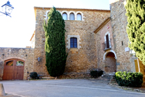 Plaça de Carles de Gomar i Magrané.