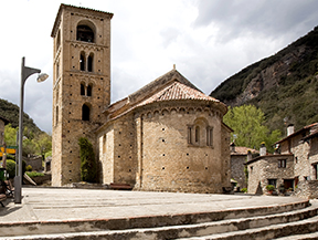 Beget i Rocabruna per camins de contrabandistes