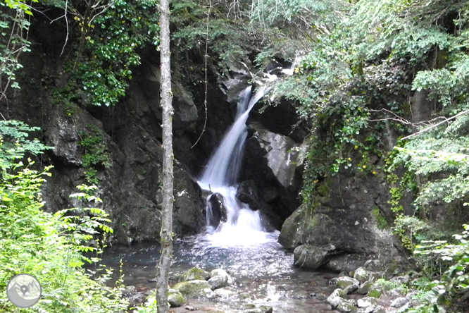 Beget i Rocabruna per camins de contrabandistes 1 