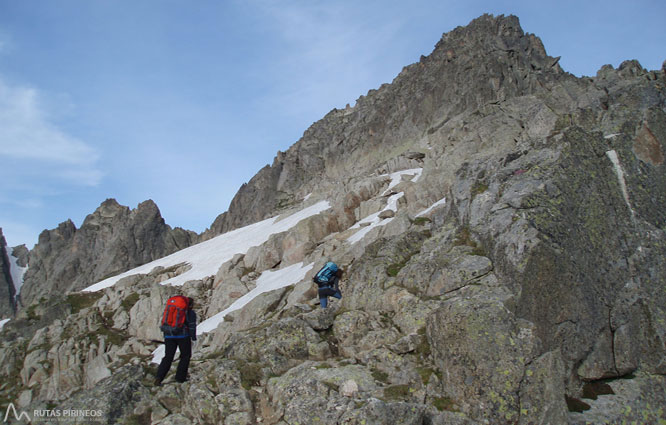 Besiberri Nord (3.014m) des de Cavallers per riu Malo 2 