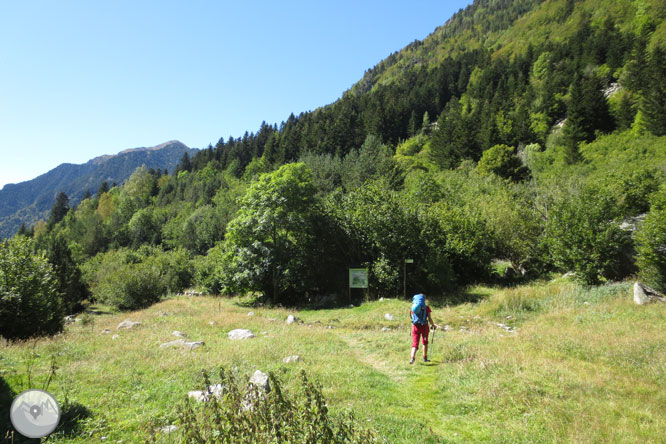 Besiberri Sud (3.024m) i Comaloforno (3.029m) pels estanys de Gémena 1 