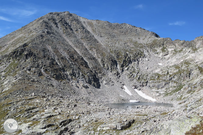 Besiberri Sud (3.024m) i Comaloforno (3.029m) pels estanys de Gémena 1 