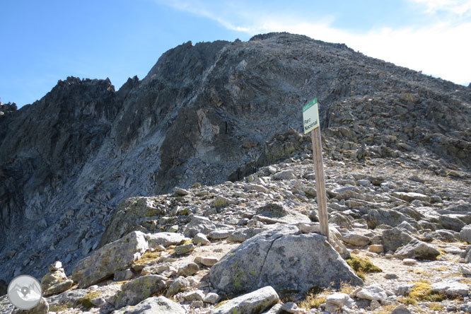 Besiberri Sud (3.024m) i Comaloforno (3.029m) pels estanys de Gémena 1 