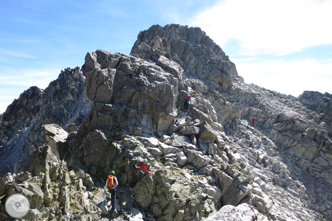 Besiberri Sud (3.024m) i Comaloforno (3.029m) pels estanys de Gémena 1 