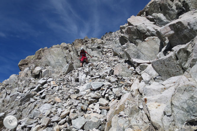 Besiberri Sud (3.024m) i Comaloforno (3.029m) pels estanys de Gémena 1 