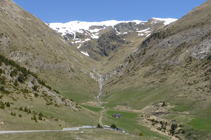 Vistes a la vall de Montaup des del collet homònim.