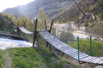 Pont penjant.