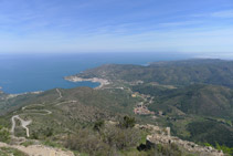 Vistes del Port de la Selva (NE).