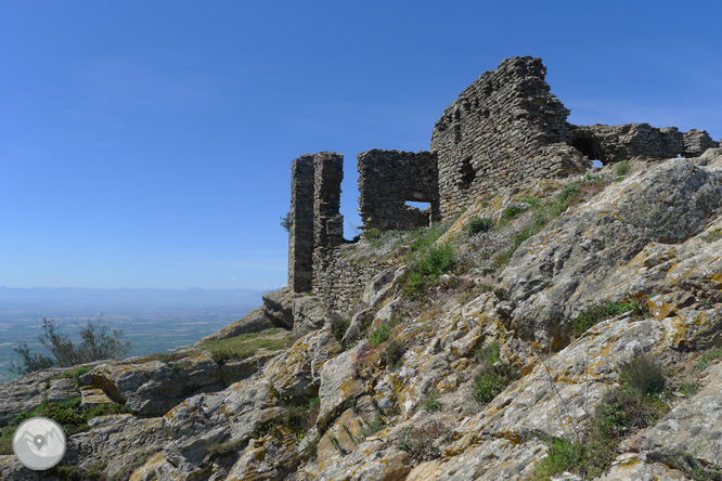 Castell de Sant Salvador de Verdera des de Sant Pere de Rodes 1 