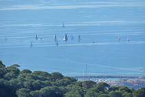 Vistes al port de Cabrera de Mar i al mar.