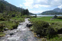 Capçalera del llac d´Aumar.