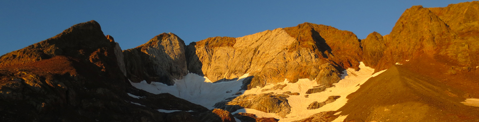 Pics de l´Infierno (3.073m-3.082m-3.076m) des del balneari de Panticosa
