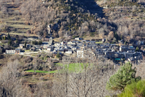 Vistes del bonic poble de Queralbs camí de Fustanyà.