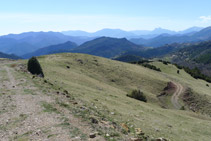 La pista fa algunes marrades.