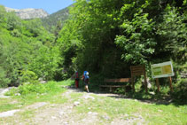 Zona de descans on podem admirar la cascada d´Espigantosa.