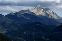 Vistes del Pedraforca, des del camí de retorn a Josa de Cadí.