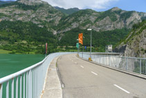 Presa de l´embassament de Lanuza.