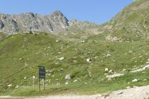 Camí de l´estany de les Abelletes al coll dels Isards.