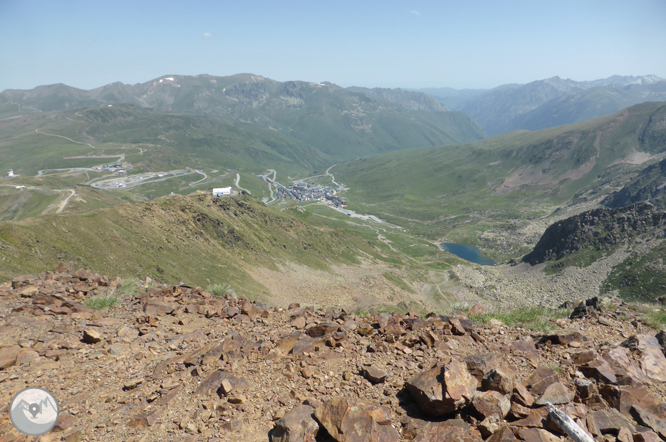 Estany de les Abelletes i pics d