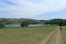 Baixem cap a l´estany de Montcortès.