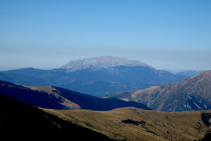 El massís del Turbón s´alça majestuosament a la Ribagorça aragonesa.