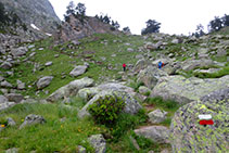 Rampes de pujada cap al coll de la Renclusa.