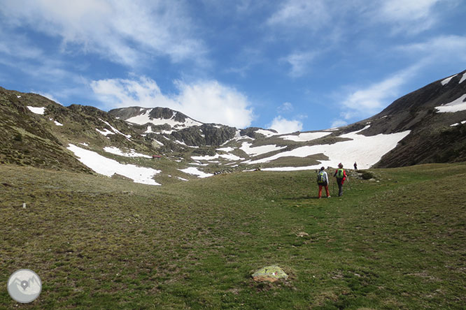 GR 11 - Etapa 13: Refugi de Malniu - Refugi de l