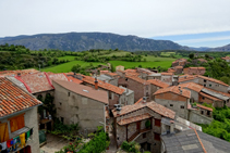 Peramea des de la roca del Castell.