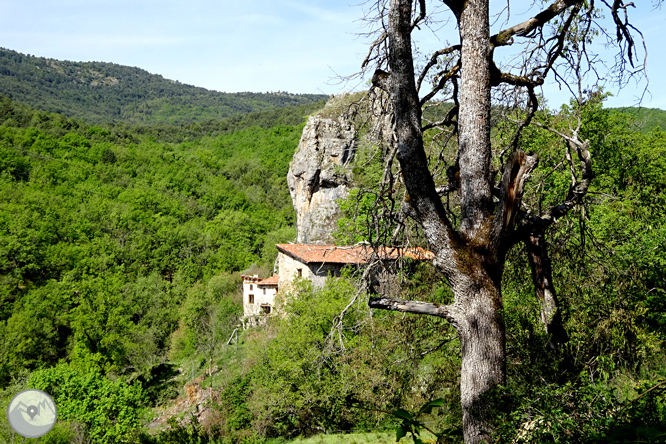 La Geganta Adormida, itinerari històric pel pla de Corts 1 