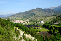 El paisatge agro-forestal de la vall de la Pobla de Lillet.