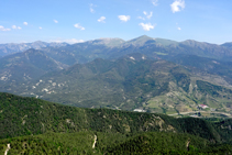 La Tosa d´Alp i el Puigllançada des del mirador.