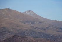 El Montsent de Pallars al fons.