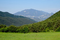 La serra d´Ensija des de la collada de Sobirana.