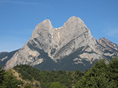 Pedraforca (2.506m) pel coll del Verdet i l