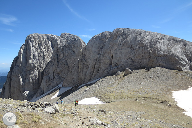 Pedraforca (2.506m) pel coll del Verdet i l