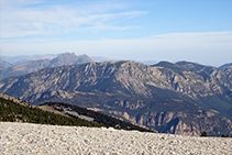 El Pedraforca i la serra del Verd des del Vulturó.