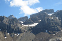 El Casco, Bretxa de Rotllan, la Punta Bazillac i El Dedo.