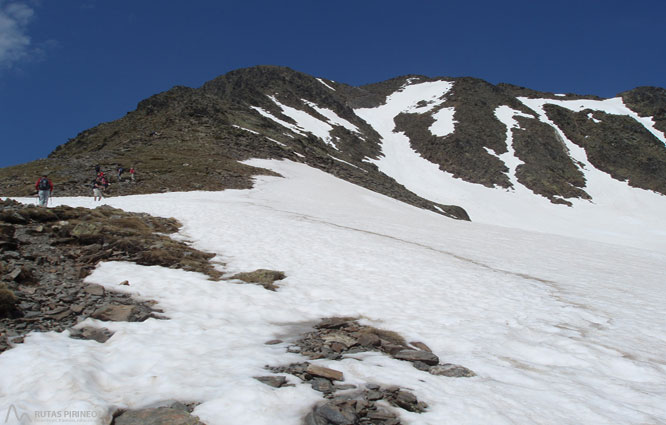 Carlit (2.921m) des del llac de les Bulloses 1 