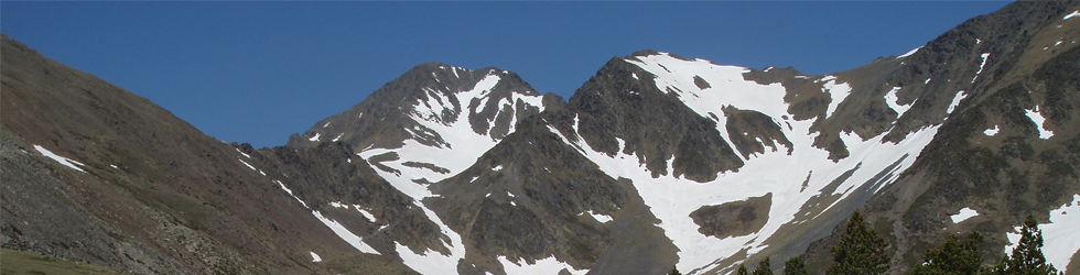 Carlit (2.921m) des del llac de les Bulloses