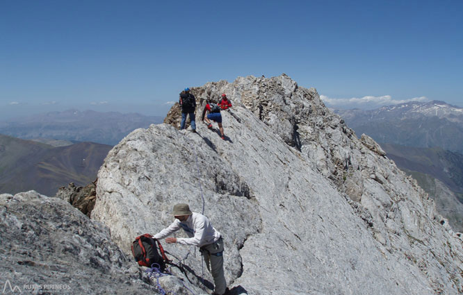 Ballibierna (3.067m) i Culebres (3.062m) per Llauset 1 