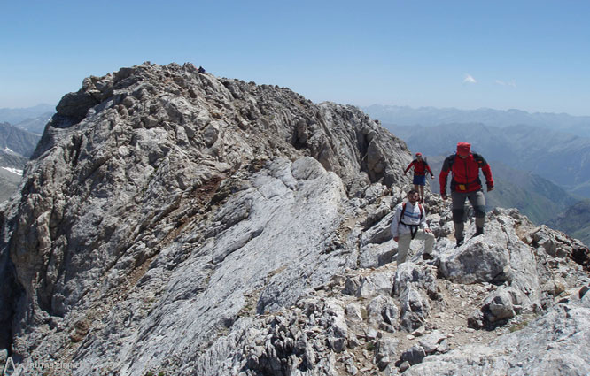 Ballibierna (3.067m) i Culebres (3.062m) per Llauset 1 