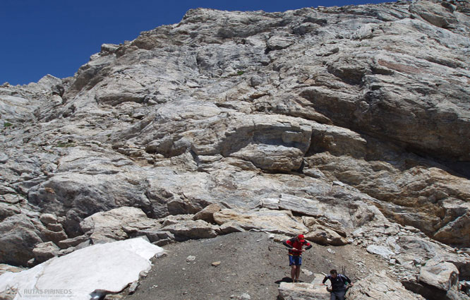 Ballibierna (3.067m) i Culebres (3.062m) per Llauset 1 