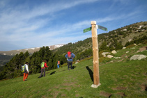 Trencall GR 11 / coll de les Molleres, nosaltres seguim recte pel GR 11.