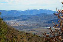 Vistes de la cubeta olotina.