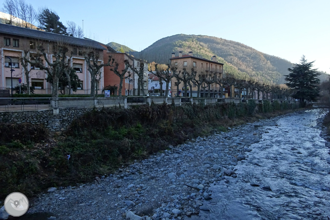 Per Campelles i Ribes de Freser sota la mirada del Taga 1 