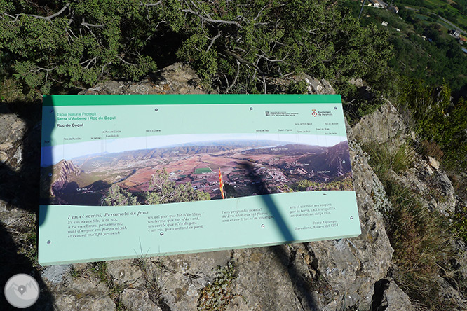 Roca del Corb i Roc de Cogul des de Peramola 1 