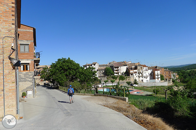 Roca del Corb i Roc de Cogul des de Peramola 1 